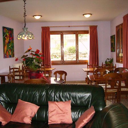 Hostal L'Escon ยานาร์ส ภายนอก รูปภาพ