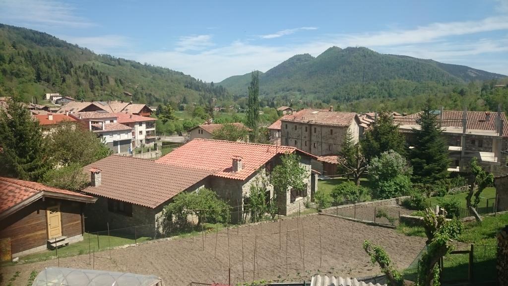 Hostal L'Escon ยานาร์ส ภายนอก รูปภาพ